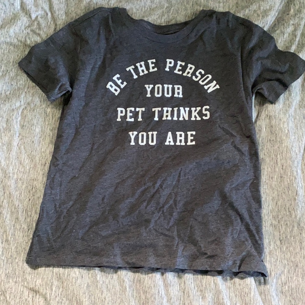 Grey t-shirt